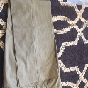 Theory Pants Cream Color (Size: 2)